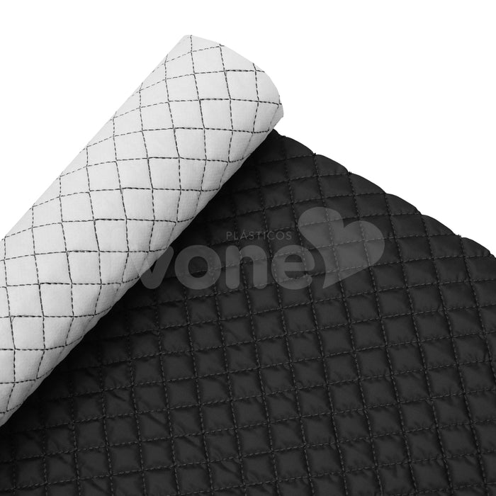 NYLON EMBORRACHADO MATELADO EM XADREZ DE FERNANDA GAMA PRETO