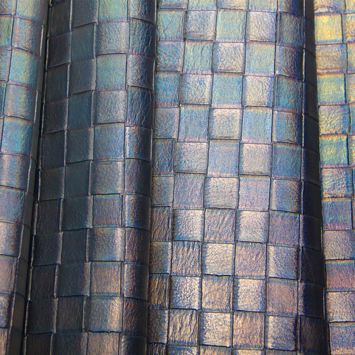 BOTTEGA LUXO 1.5 FUNDO MANTA COR HOLOGRAFICO