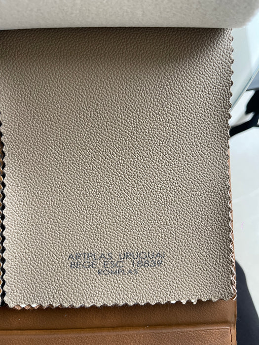 DECOR URUGUAI 1.0 FUNDO MANTA COR BEGE ESCURO